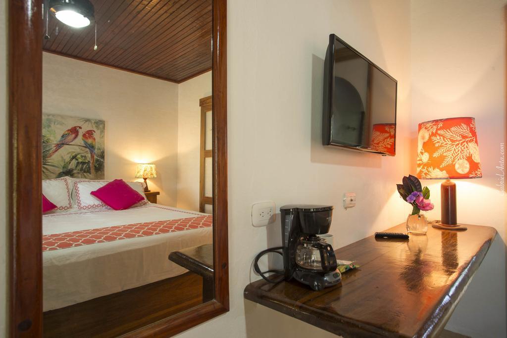 Magellan Boutique Hotel Cahuita Kültér fotó